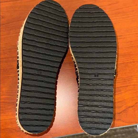 Versace Black and Gold Espadrilles - Picture 3 of 6